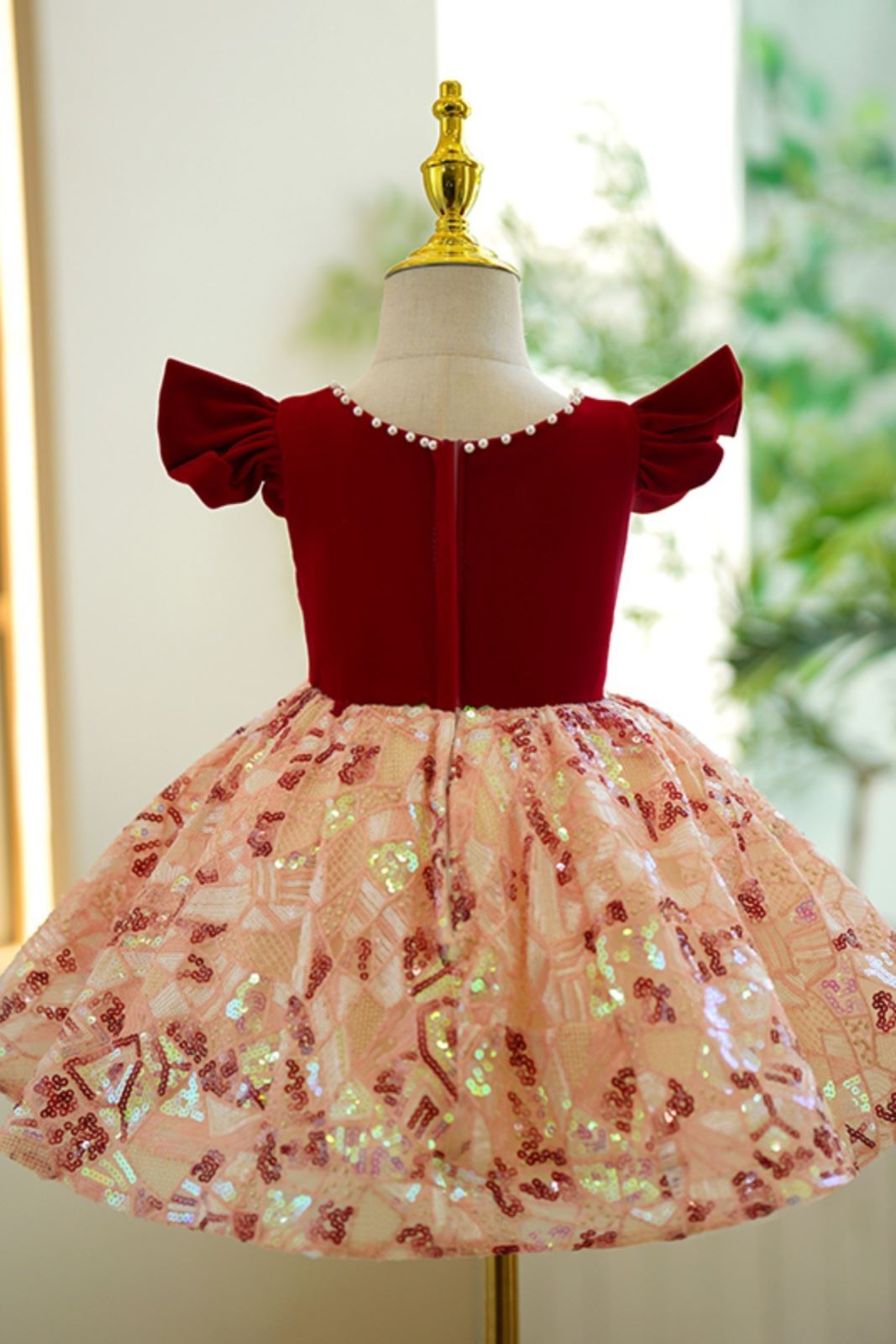 Prinzessin Wadenlang Pailletten Blumenmädchenkleider in Burgundrot