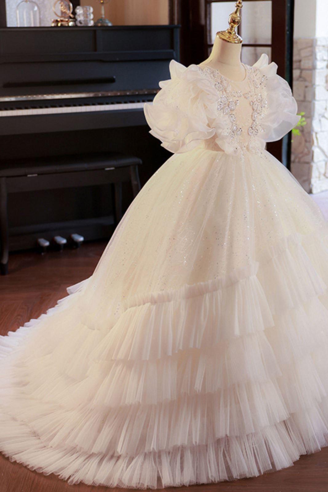 Prinzessin Runden Bodenlang Spitze Blumenmädchenkleider in Weiß