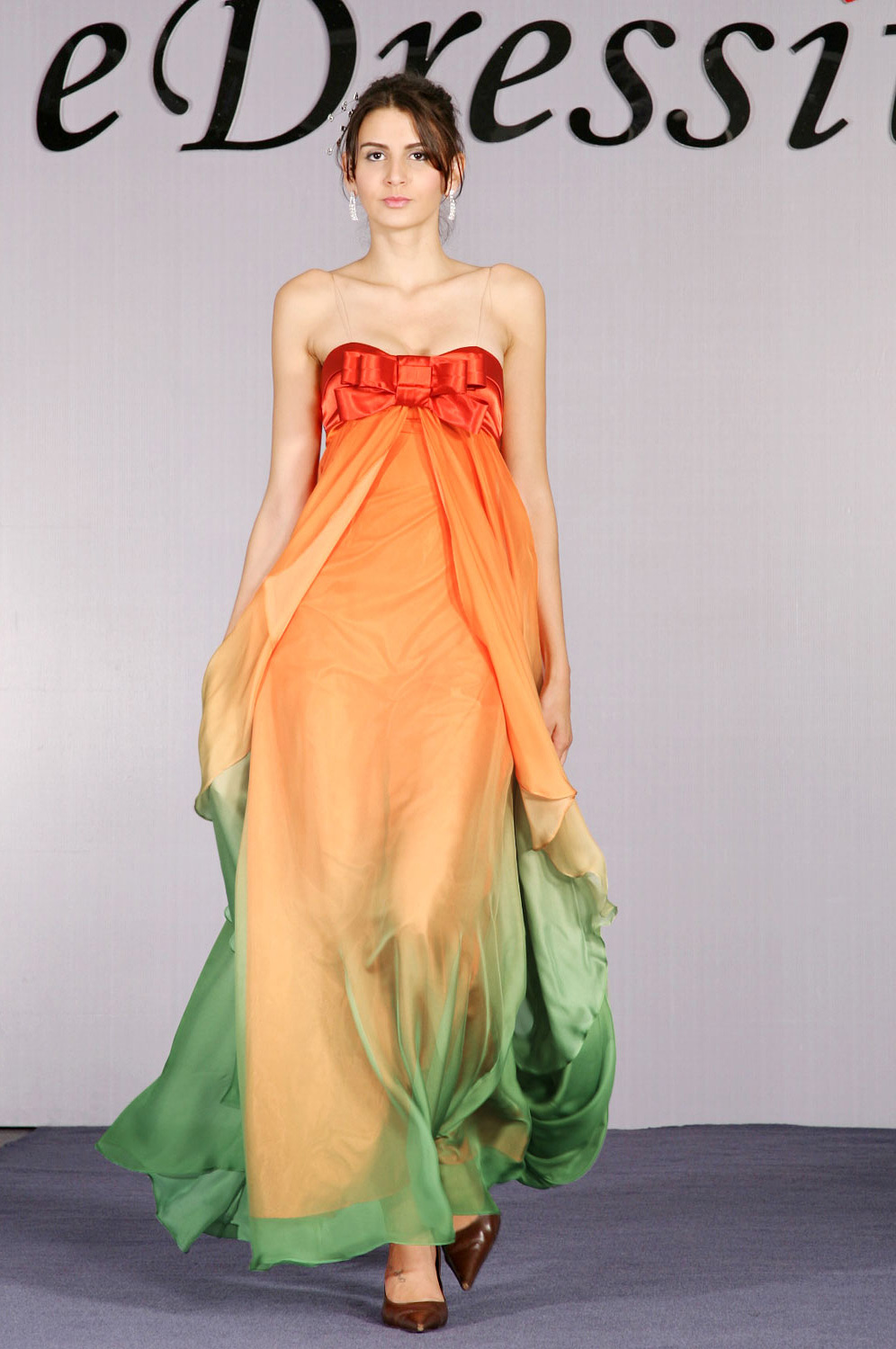 Gorgeous Gradient High Waistline Evening Dress