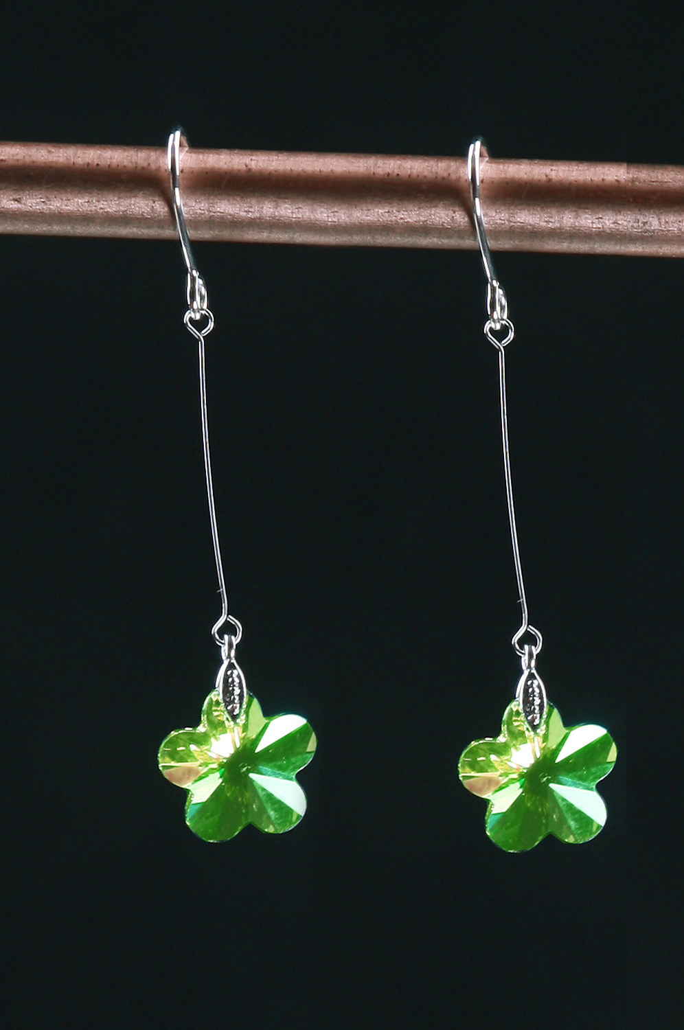 Green Srar-shape Charming Earring