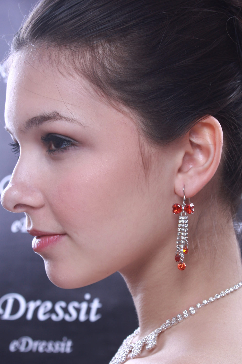 New Red Brightly  Earring