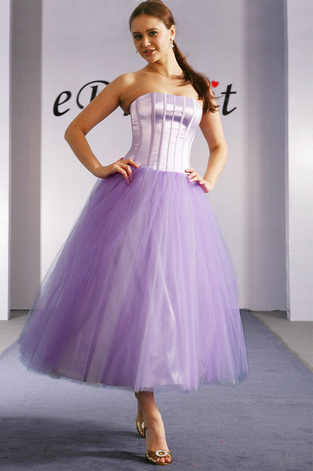 Gorgeous Purple Strapless Prom Gown