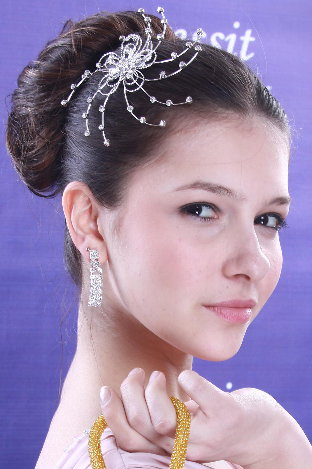 Charming Bridal Headpieces Pins Combs