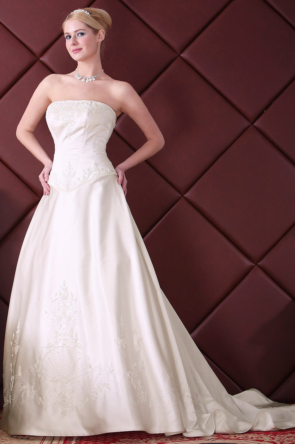 Fabulour White Wedding Dress