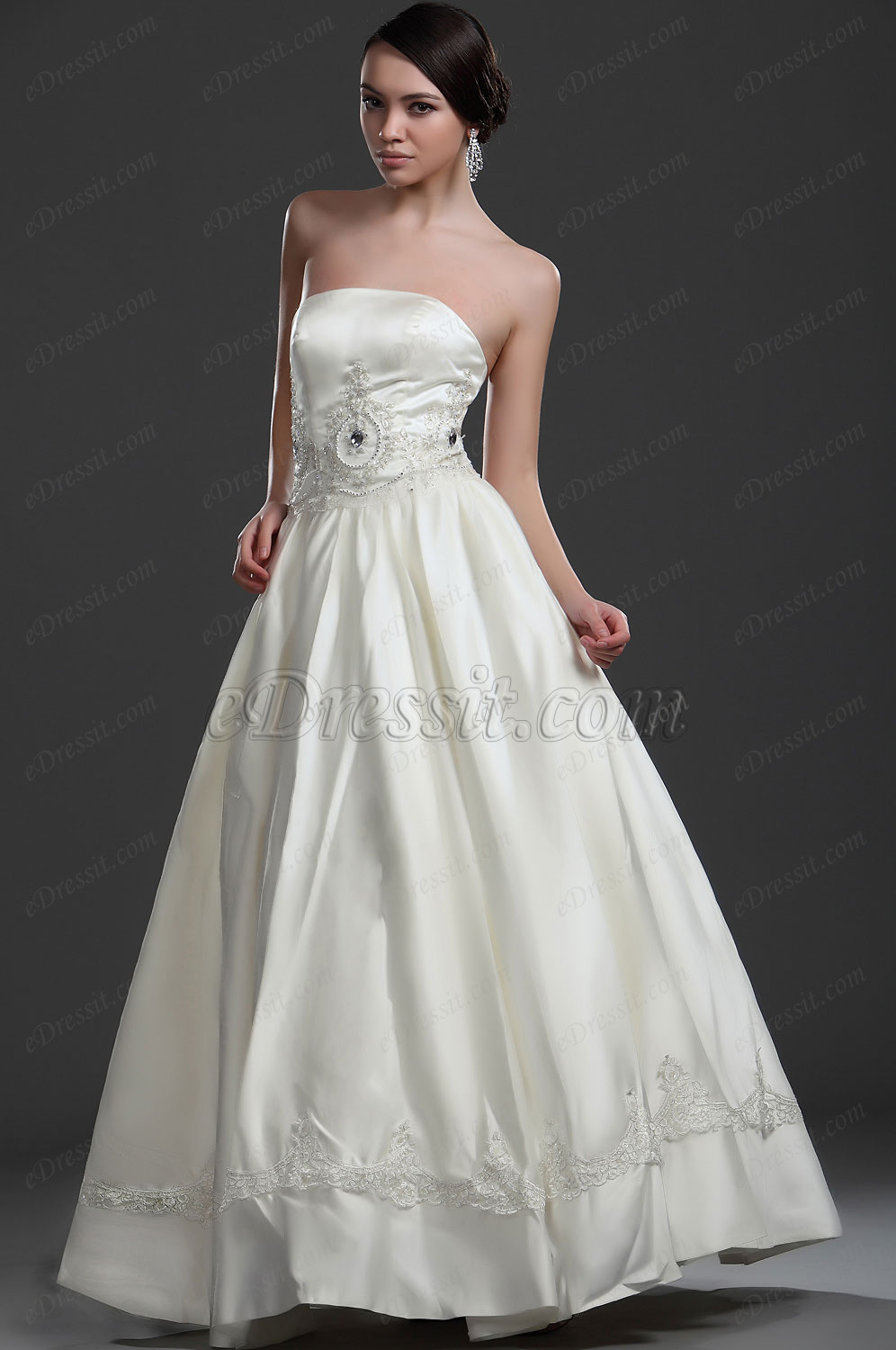 New Elegant Strapless Wedding Gown