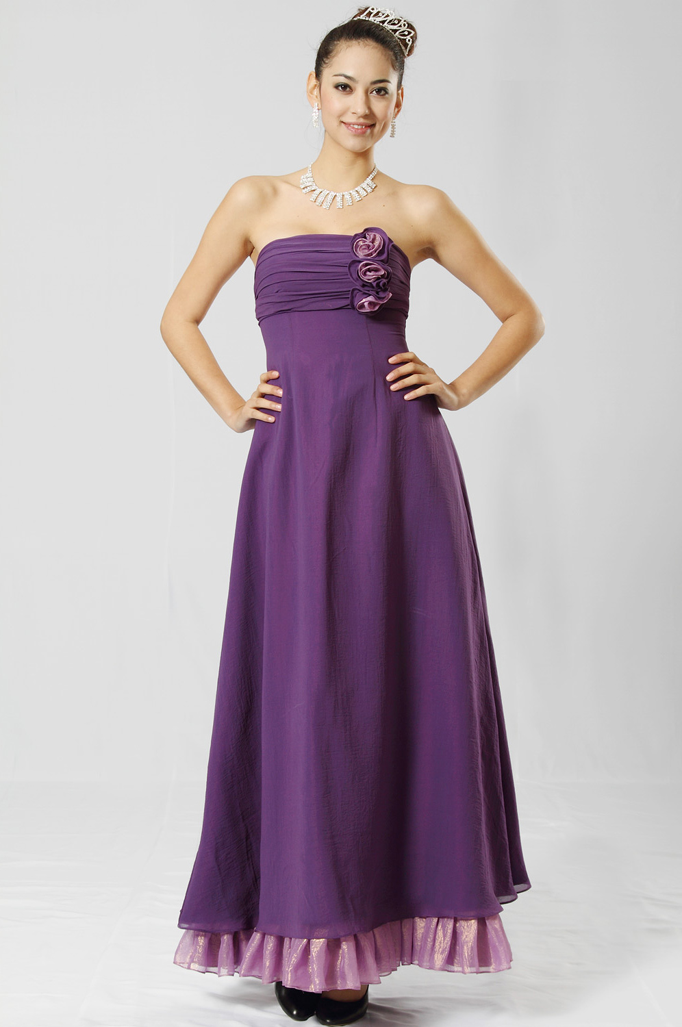 Charming Strapless Evening Dress