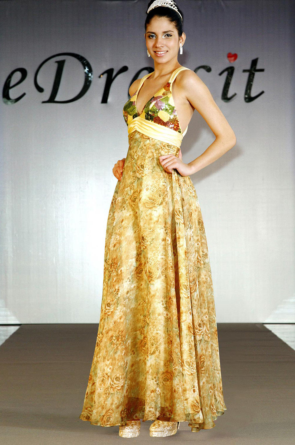 Sexy Floral V-cut Evening Dress