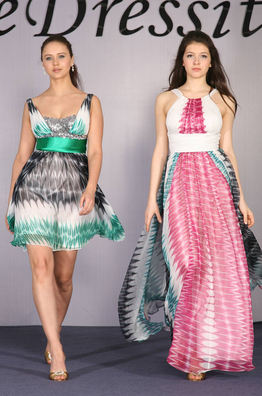 NUEVO VESTIDO DE NOCHE/ FIESTA/ LENTEJUELA