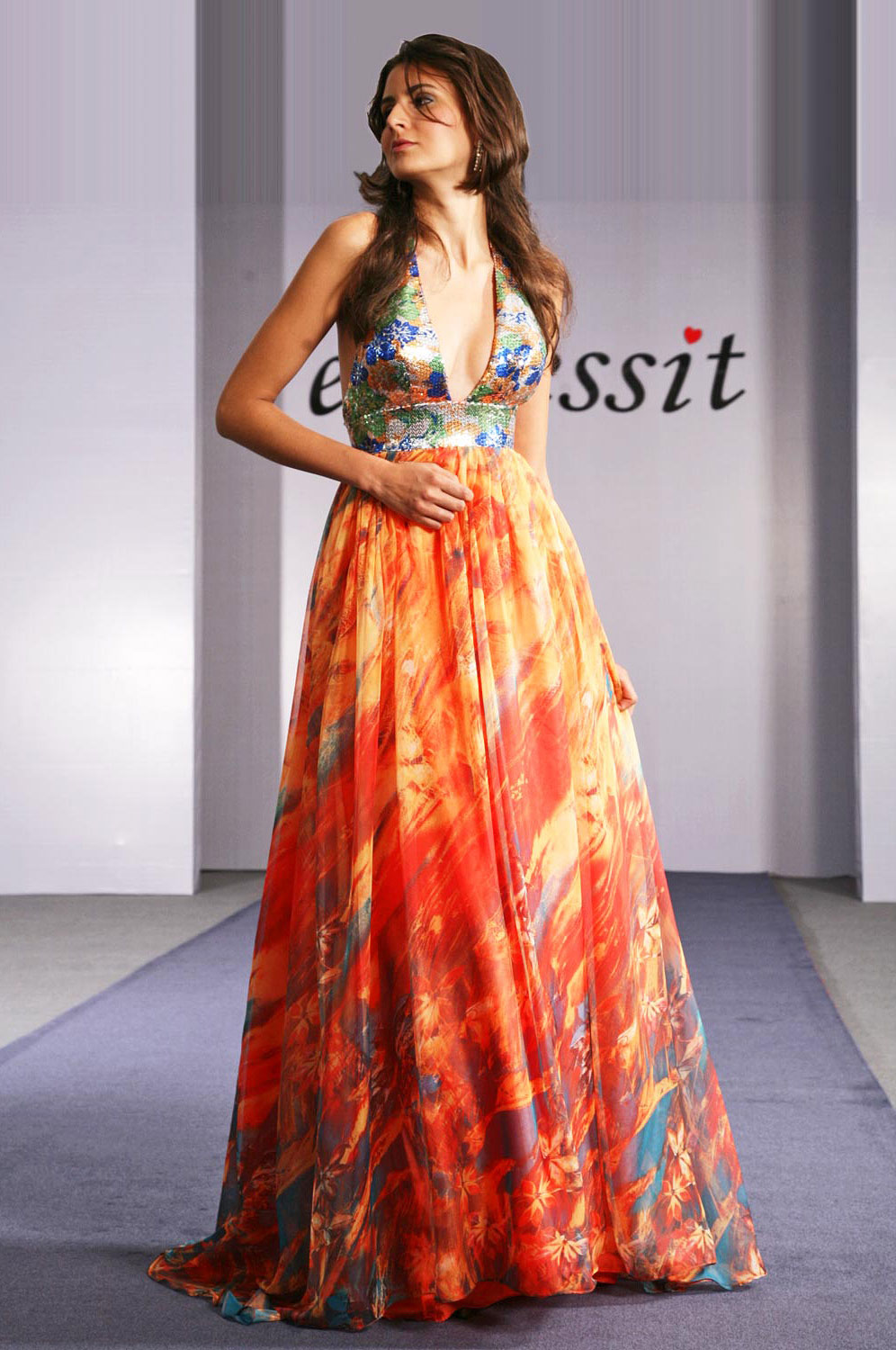 Halter-und V-Ausschnitt Sexy Abendkleid