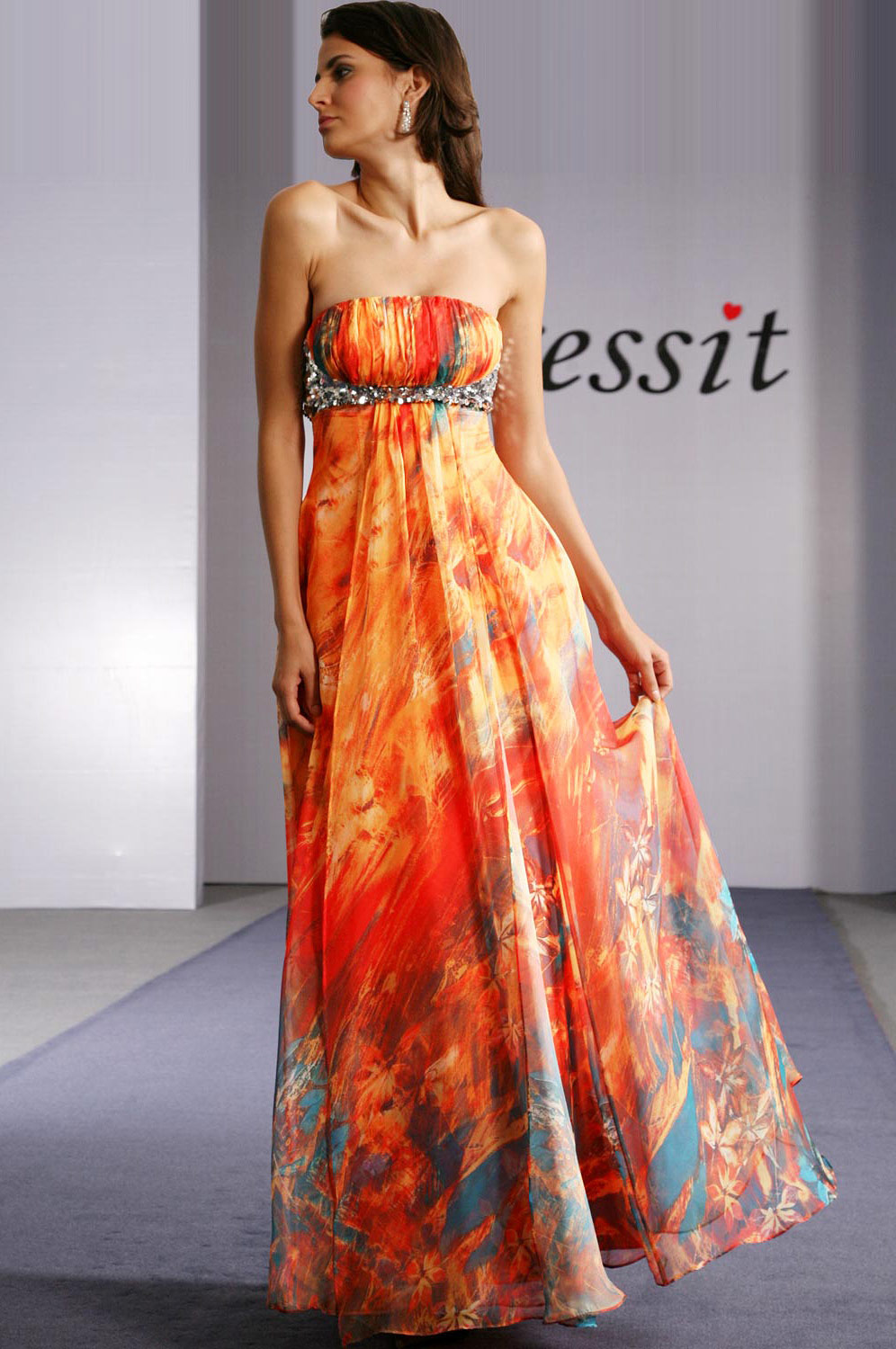 Charming Strapless Evening Dress