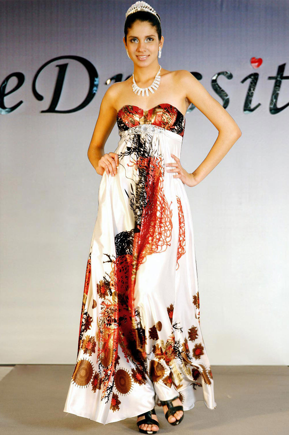 Sweetheart Strapless Floral Evening Dress