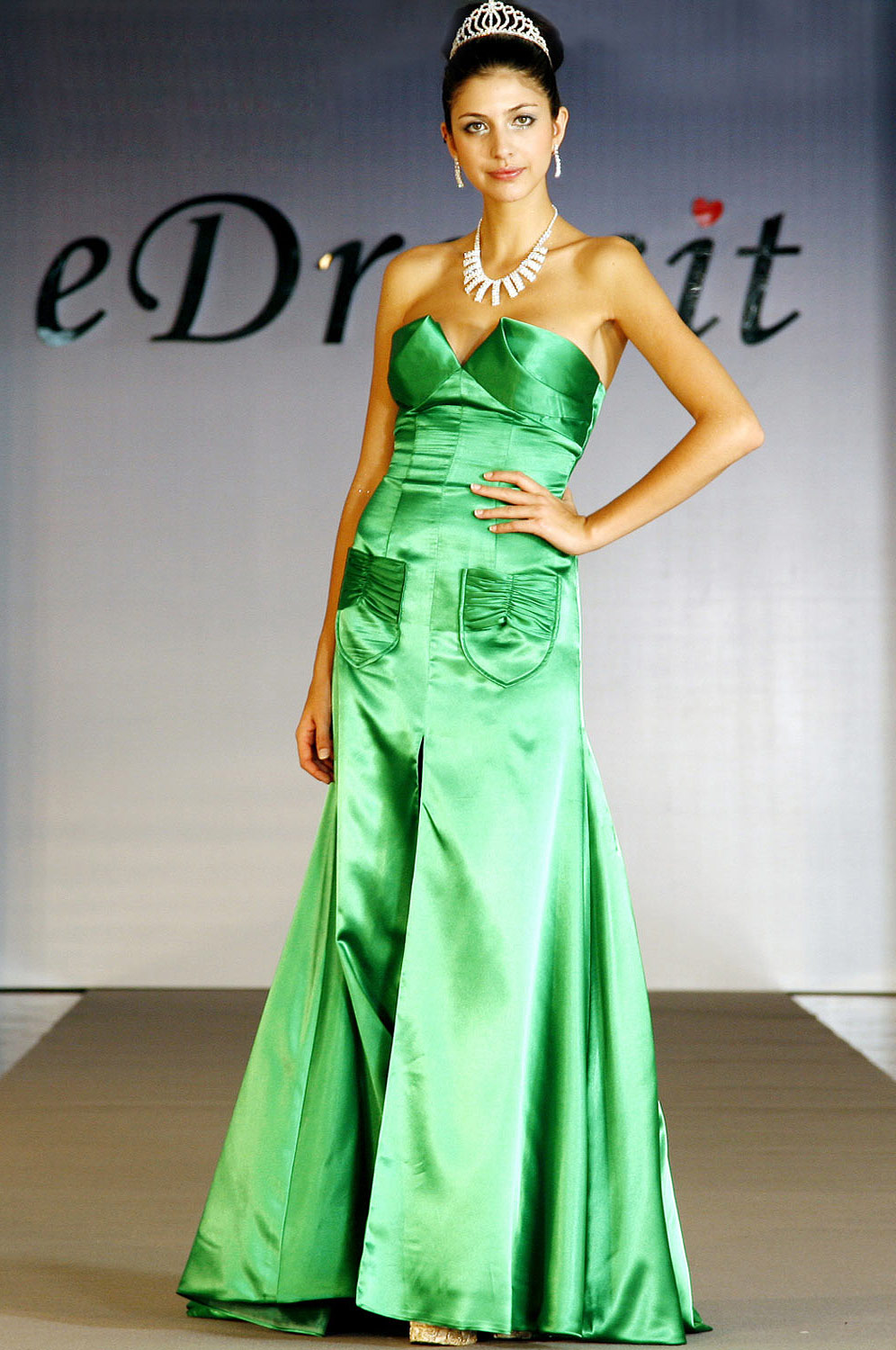 Charmante V-Cut Soiree Bal Robe