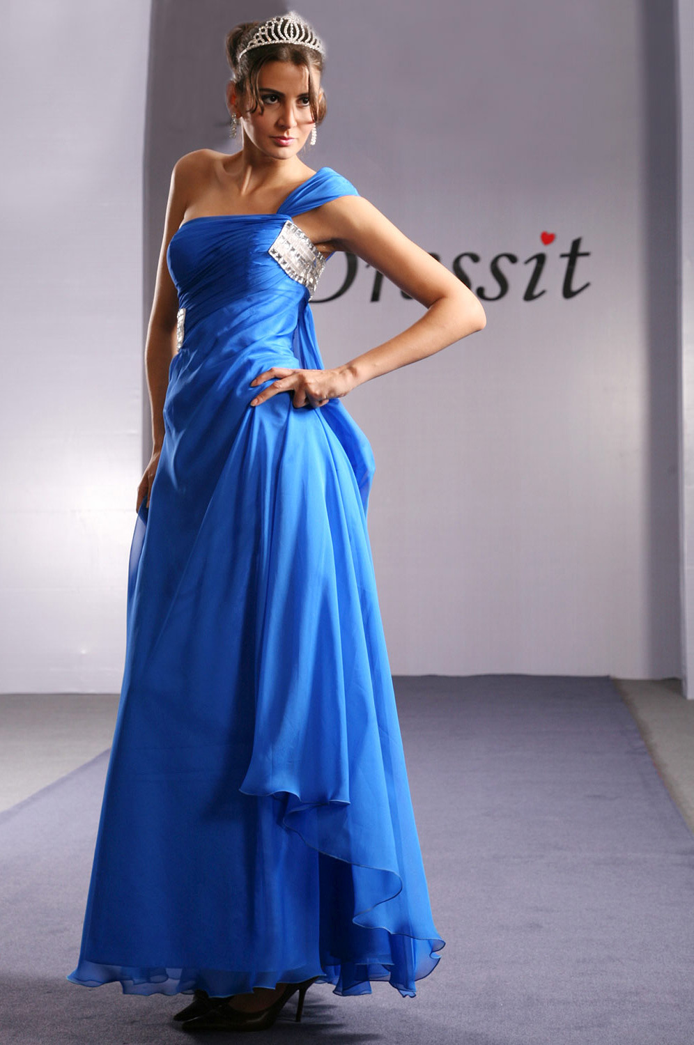 Elegant single cap sleeve Evening Dress