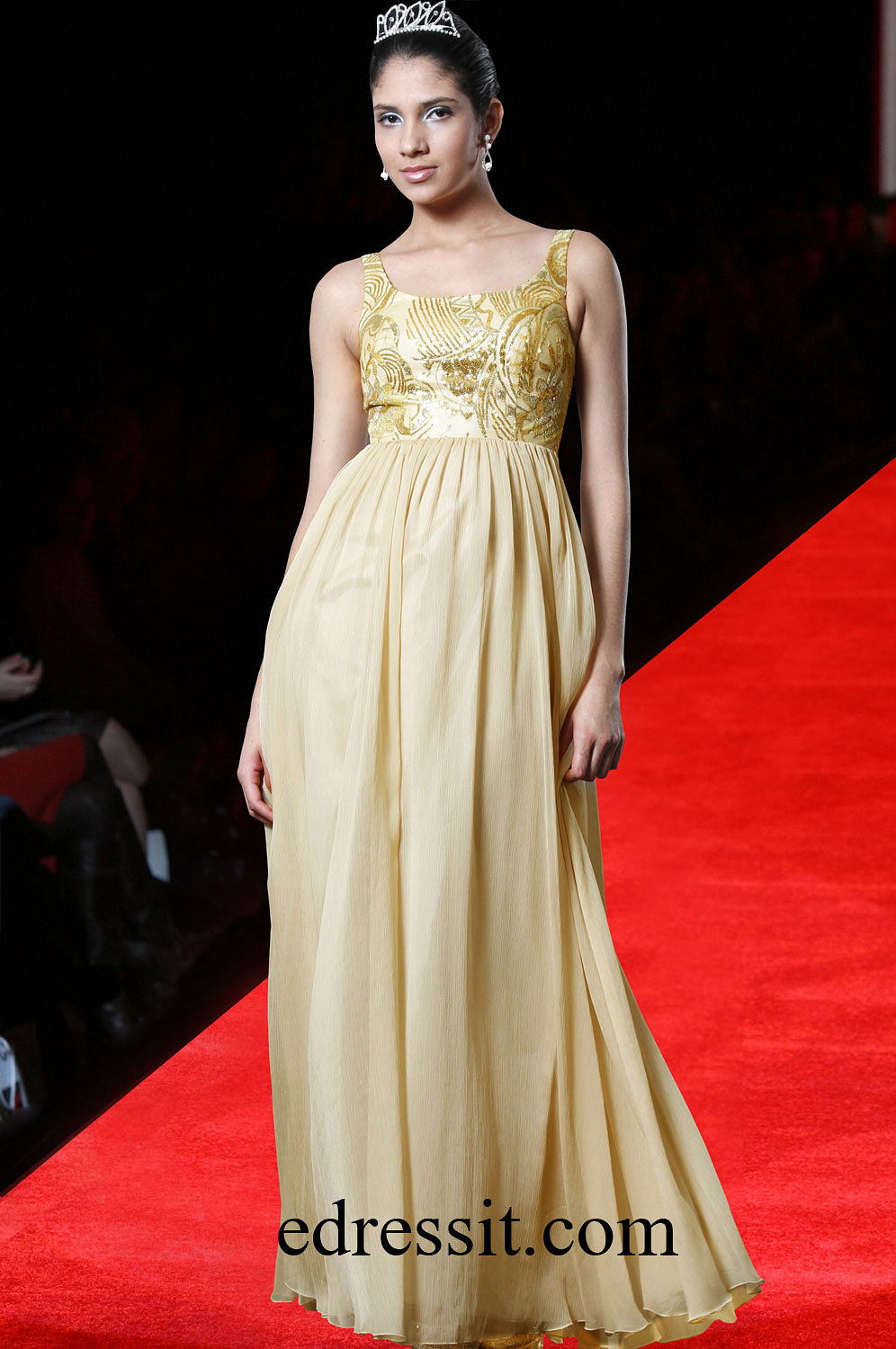 Amazing Elegant Evening Dress