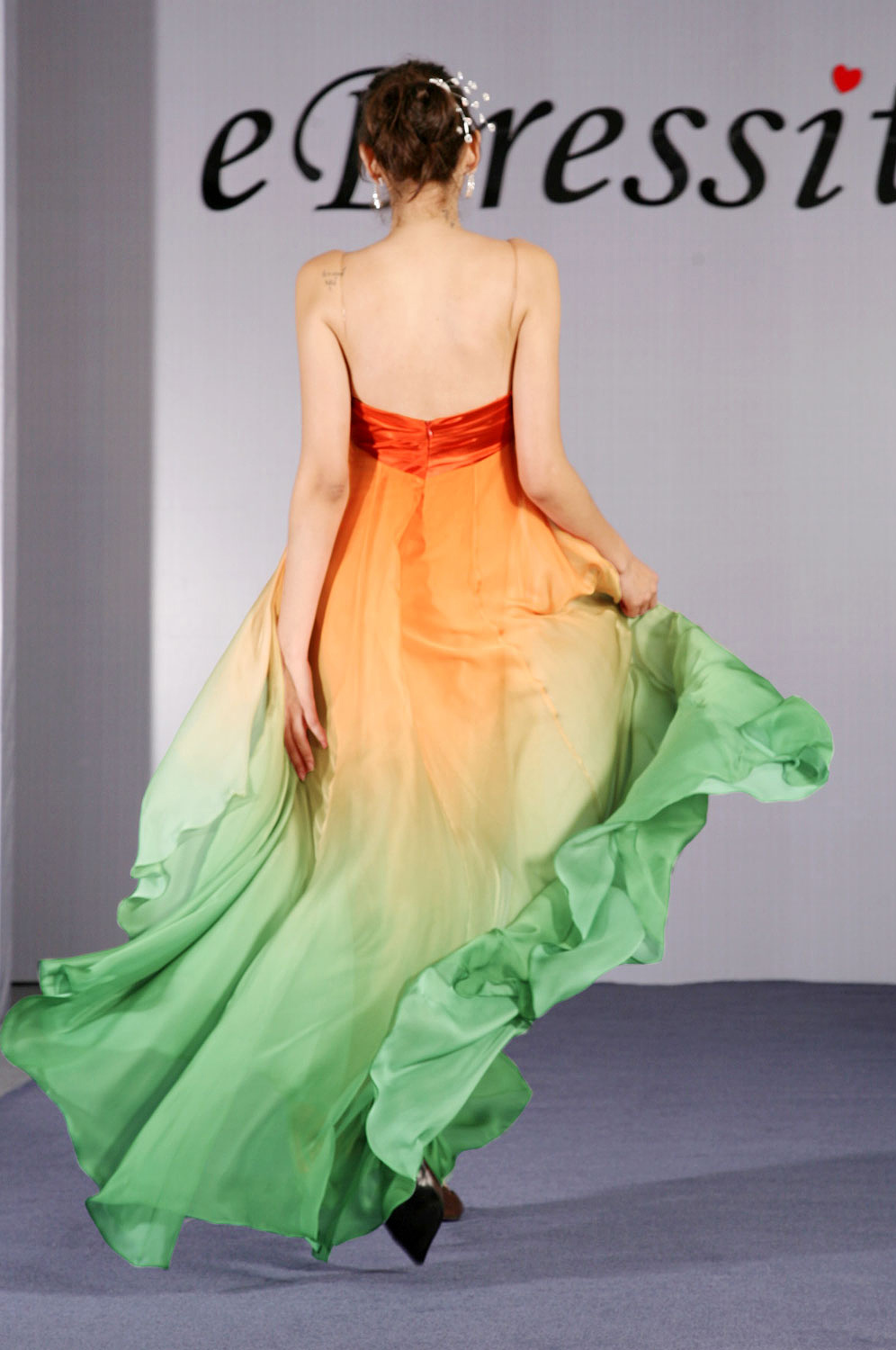 Gorgeous Gradient High Waistline Evening Dress