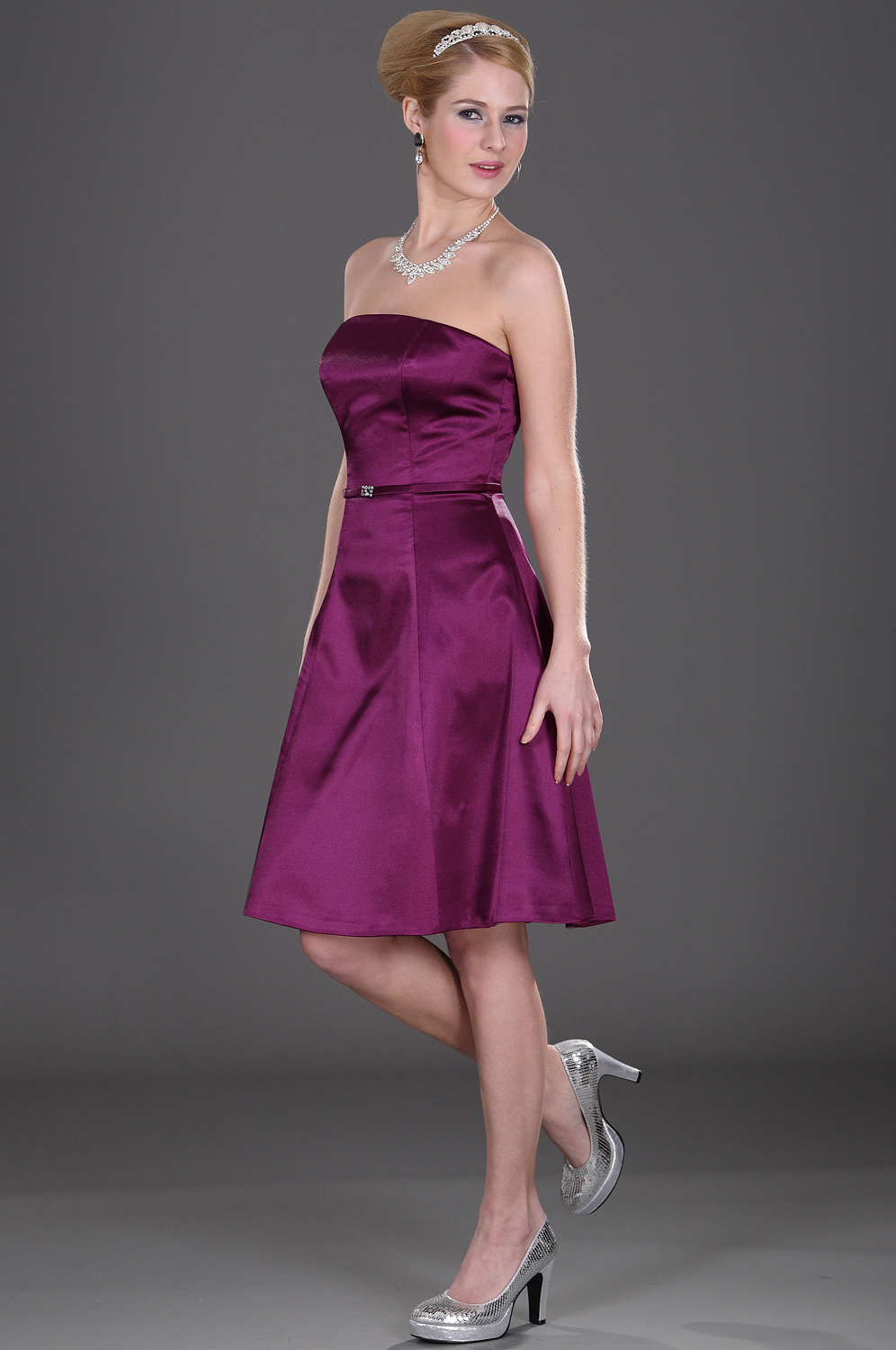 Adorable Vestido de Dama Violado