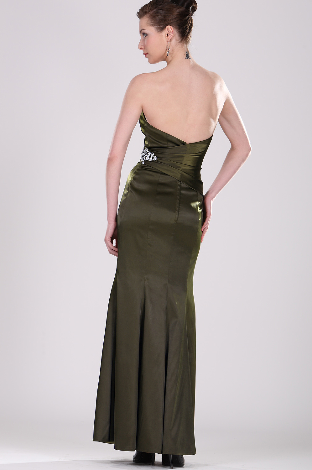 Nuevo vestido de Madre de la Novia Negro