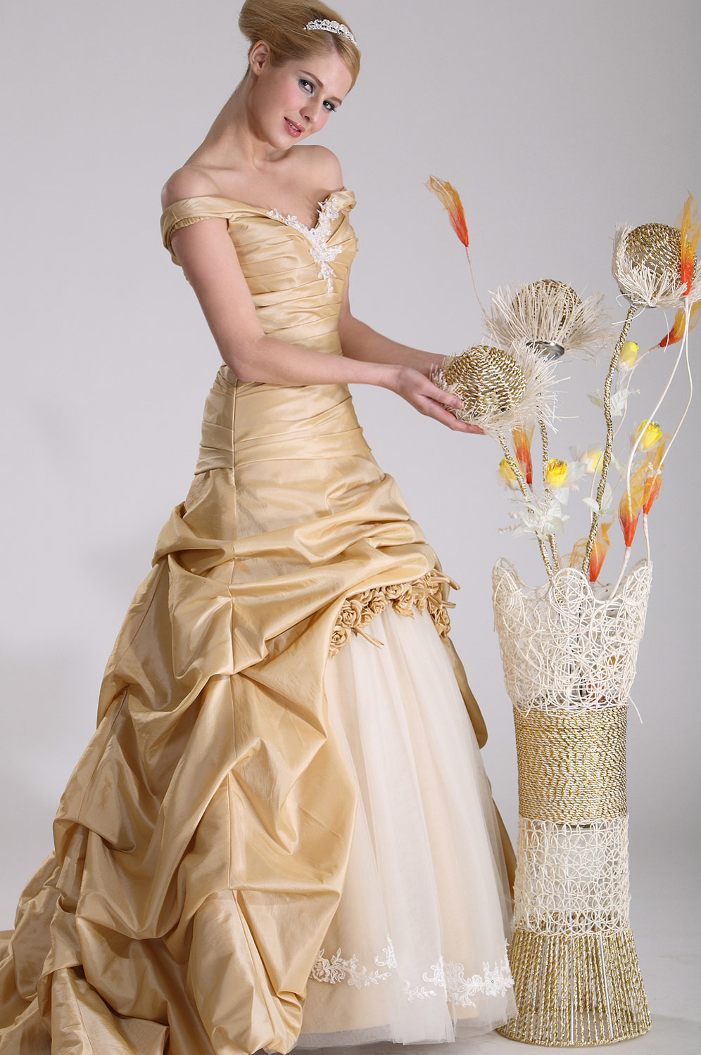 Off Shoulder Bal ROBE