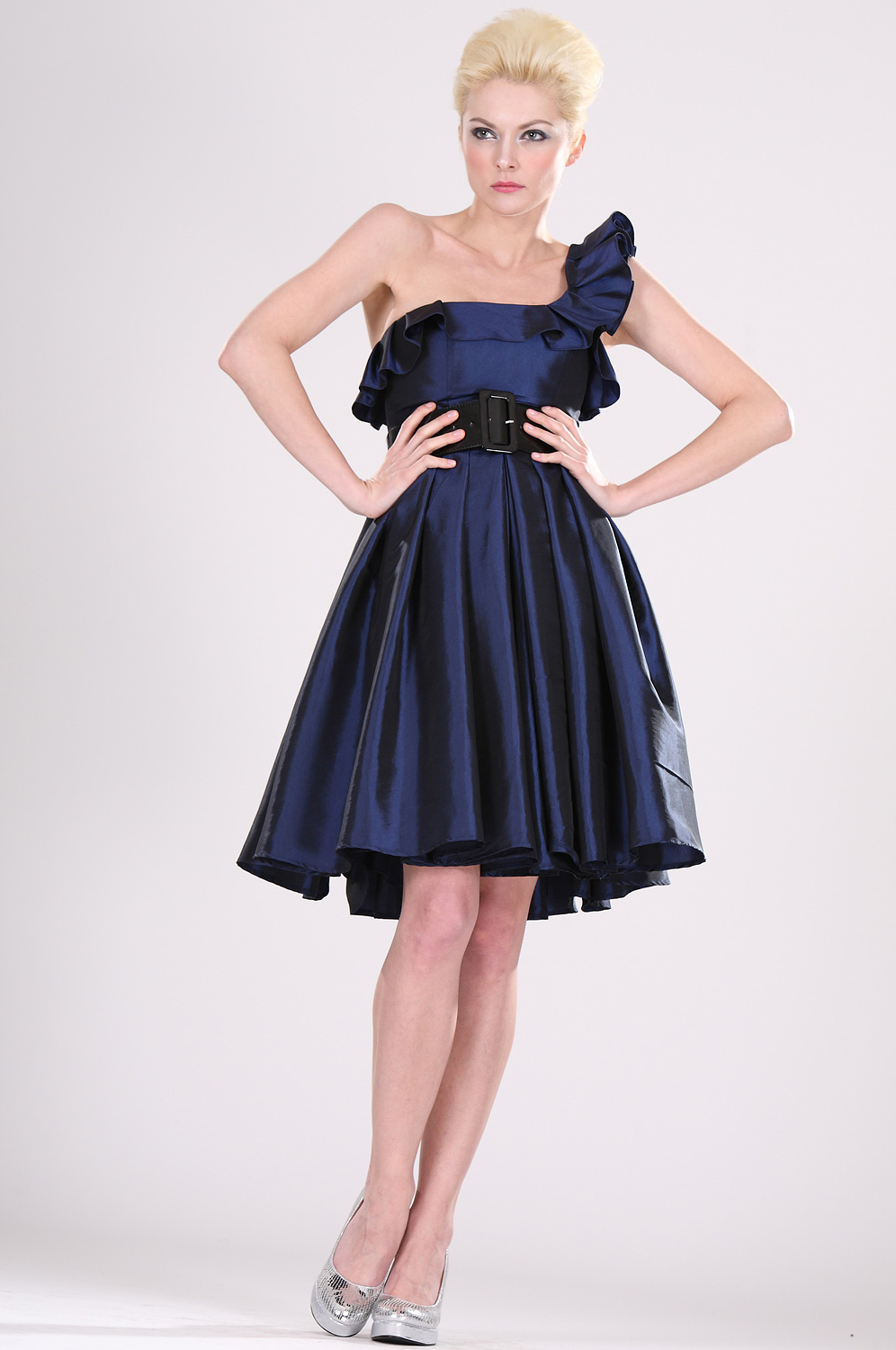 Seule épaule Robe de Cocktail