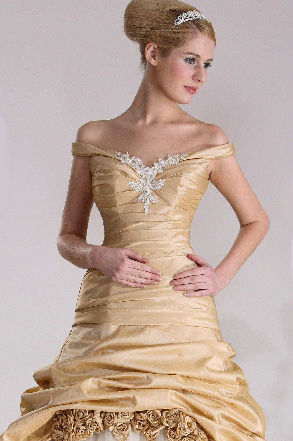 Off Shoulder Bal ROBE