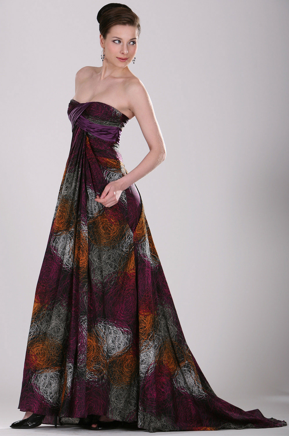 Sensitive Strapless Evening Dress