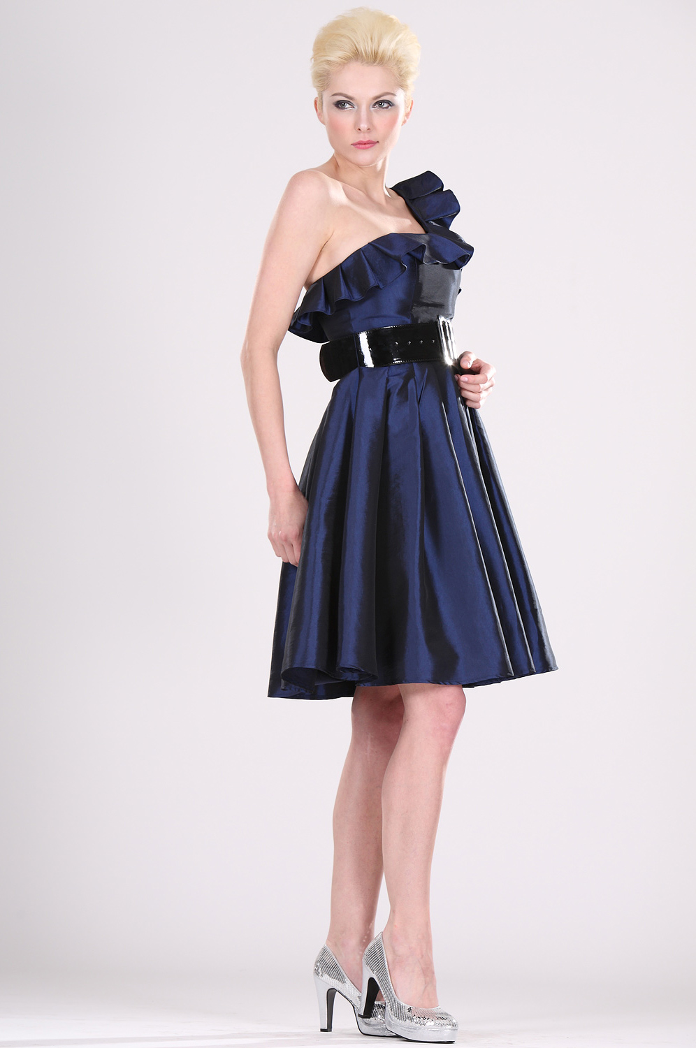 Seule épaule Robe de Cocktail