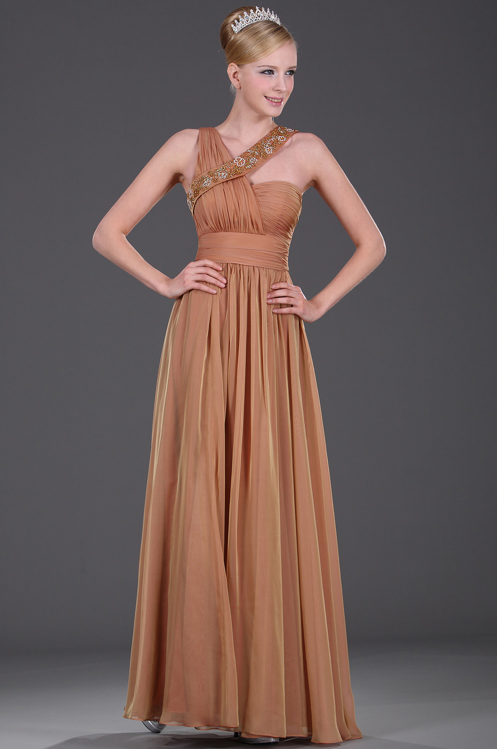 special Träger  Perlen großartig  Abendkleid