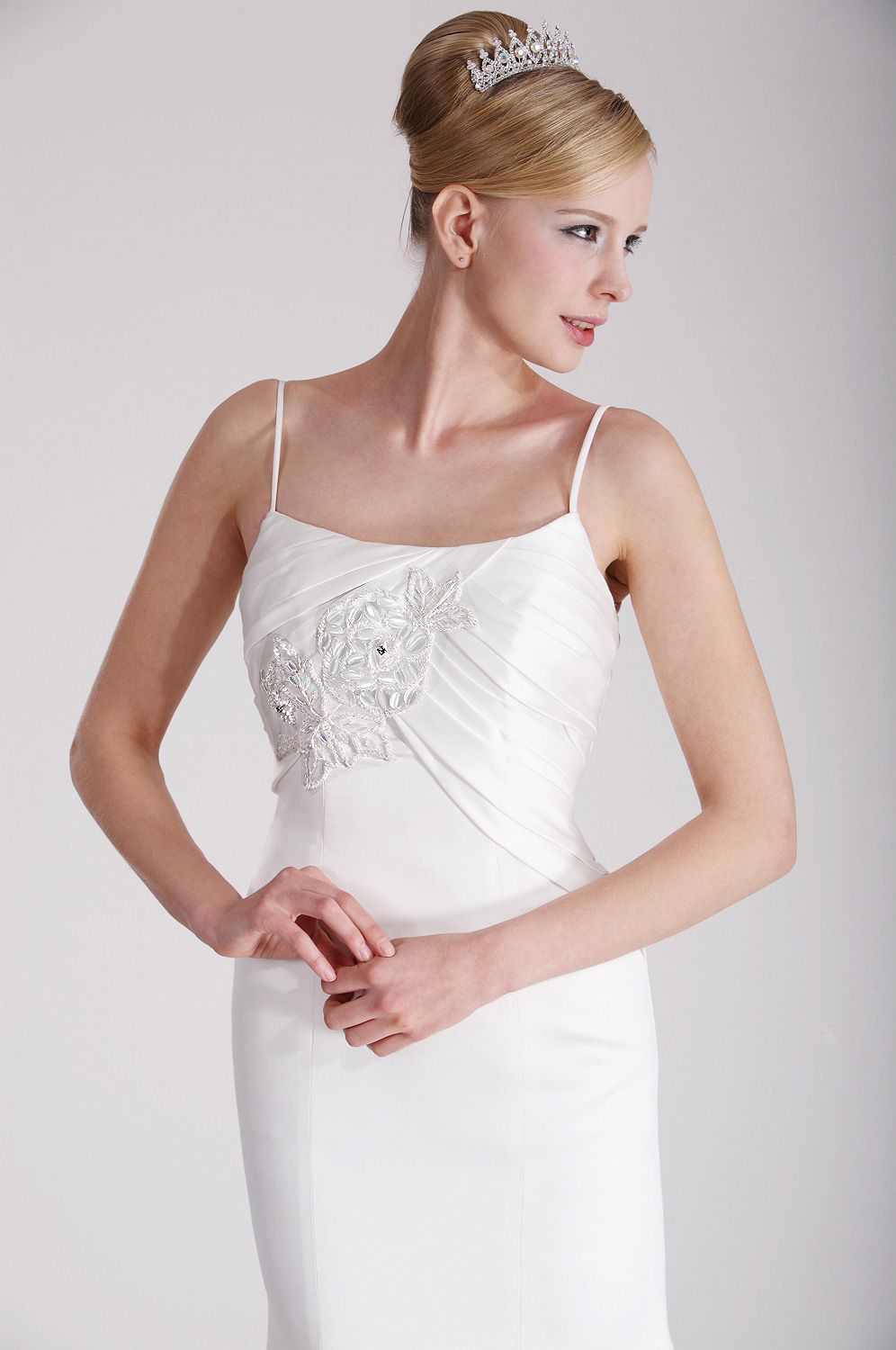 Charming Fitted Bridal Gown