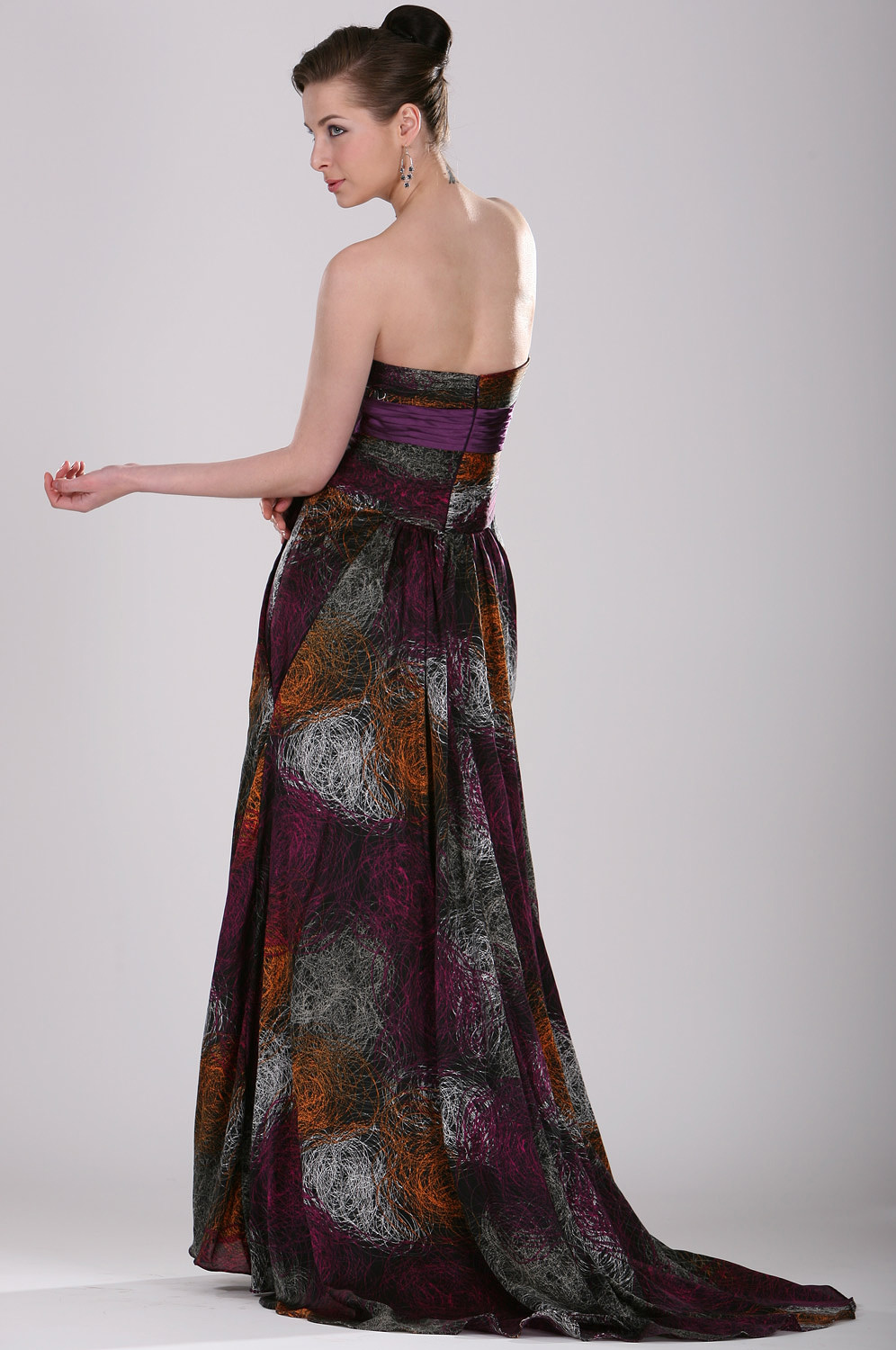 Sensitive Strapless Evening Dress