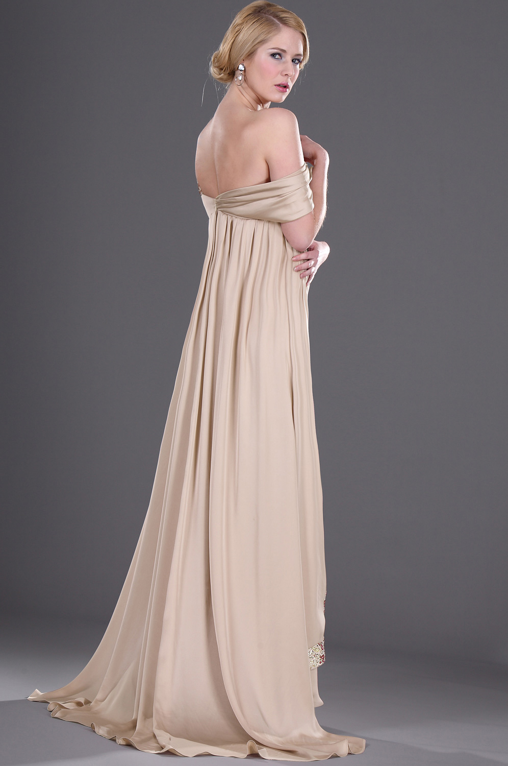 Graceful Single Shoulder Evening Dress