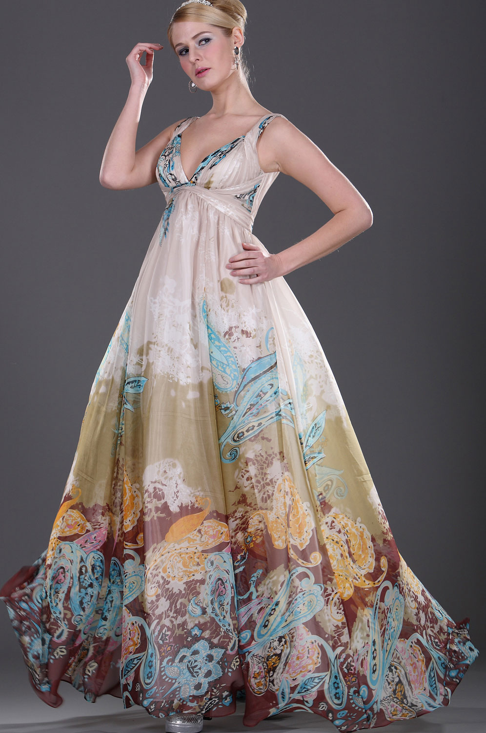 Träger  tiefer V-Schnitt  flora Abendkleid