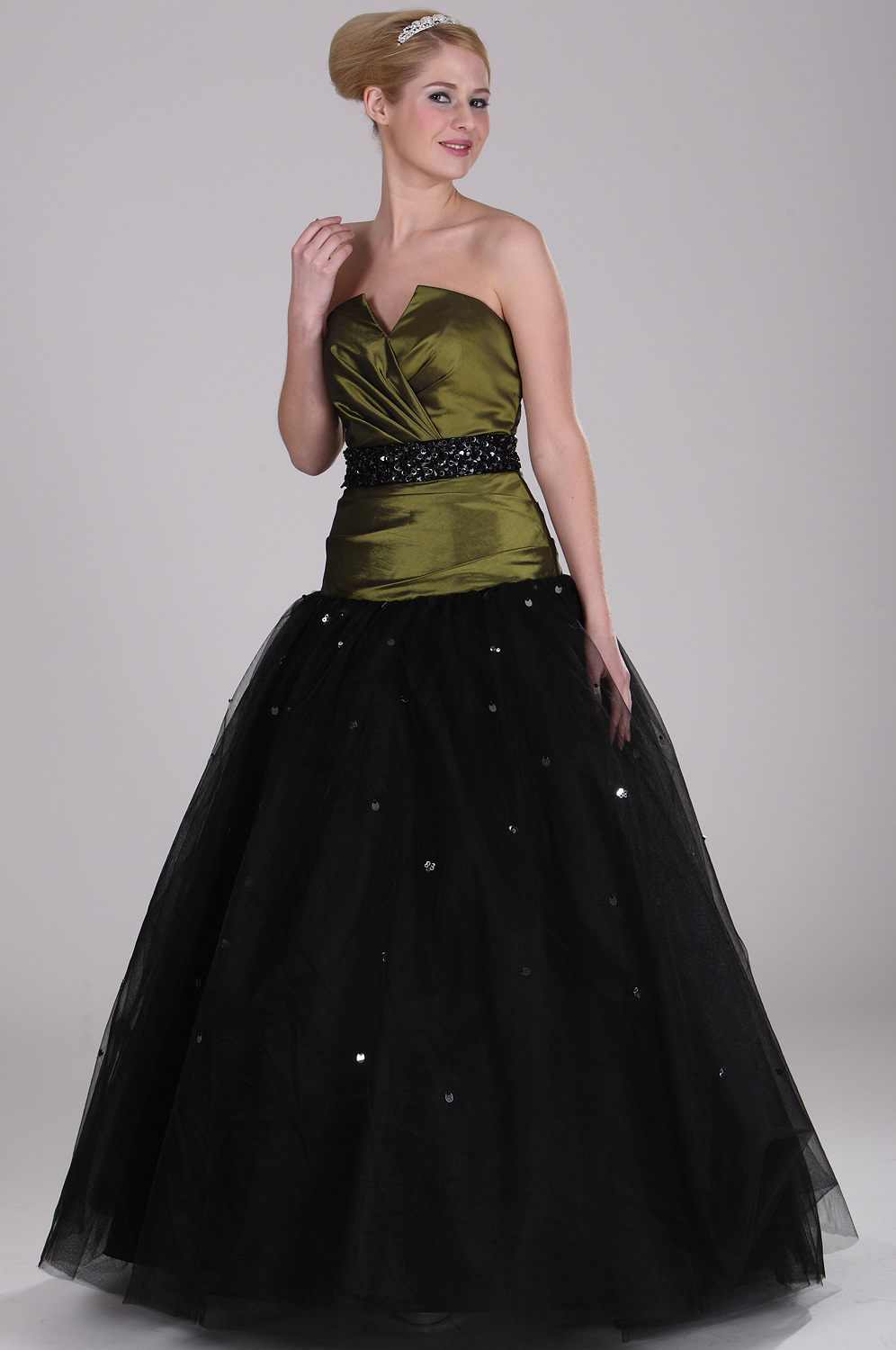 Trägerlos  Elegant leuchtend Ballkleid