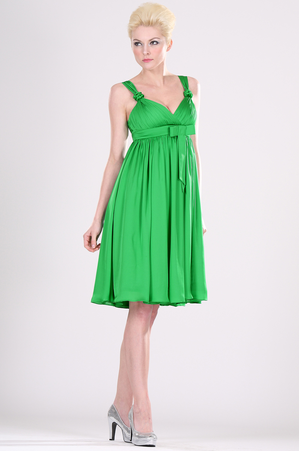 Träger  V-Schnitt scharmant grün Abendkleid