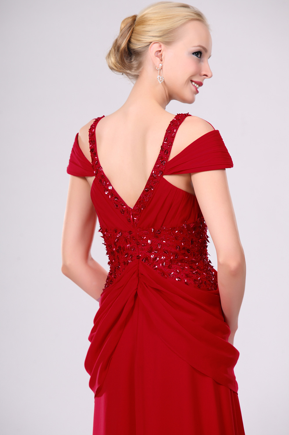 кинофестивале в Венеции  Natalie Portman вечернее платье