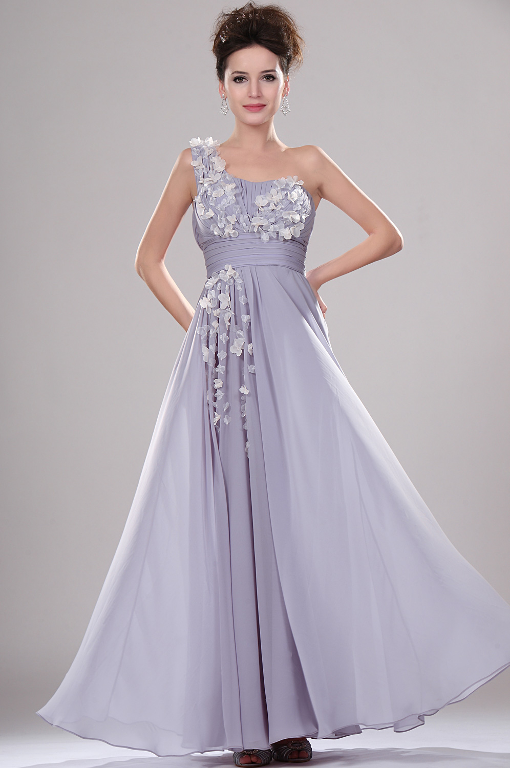 новое элегантное вечернее платье