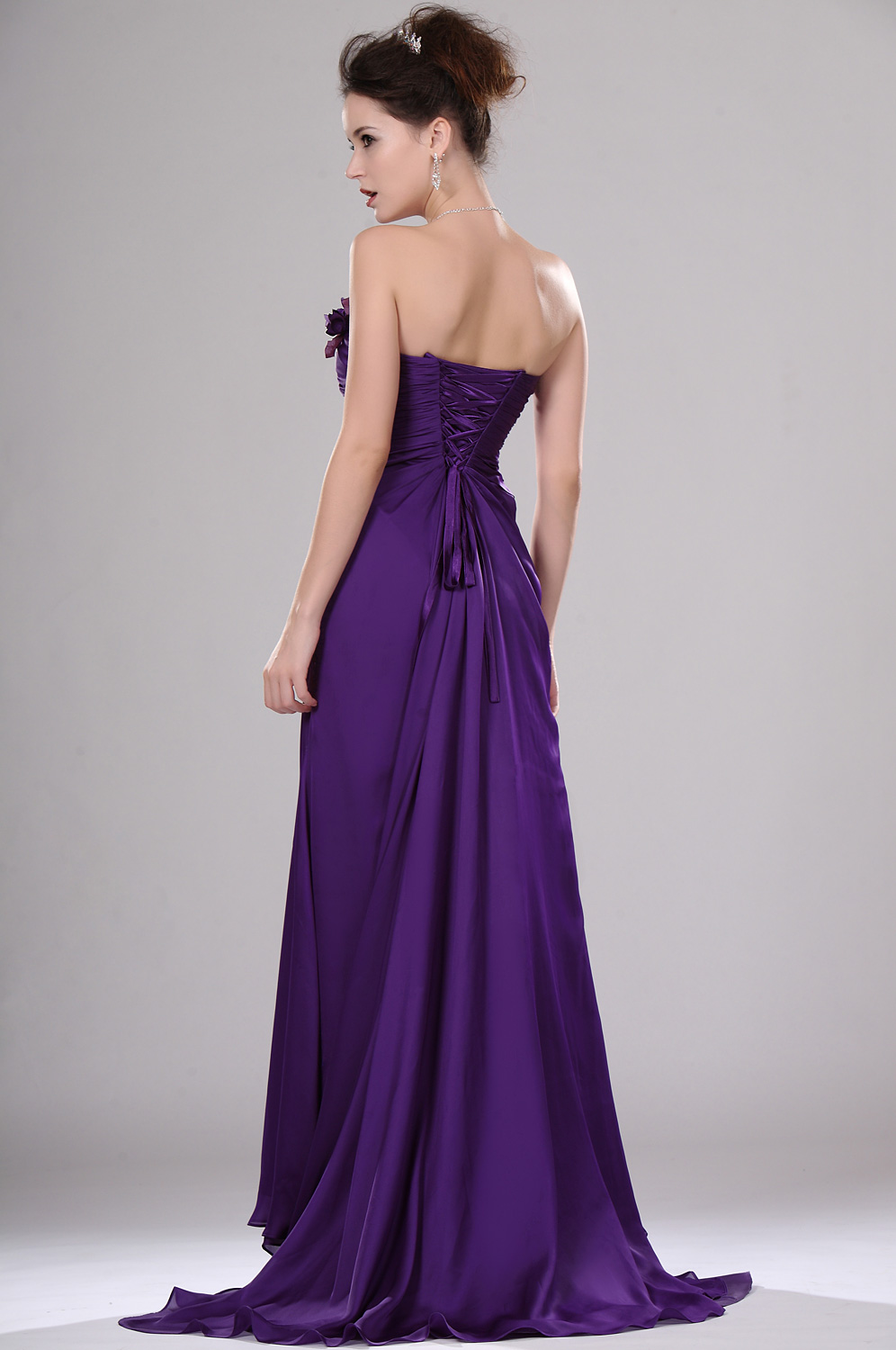 Neu Elegant traegerlos Abendkleid mit Blumen