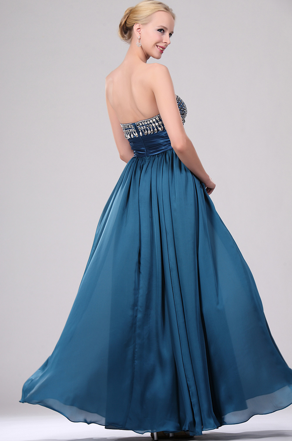 Wunderbar Perlen Traegerlos Abendkleid mit Schleife