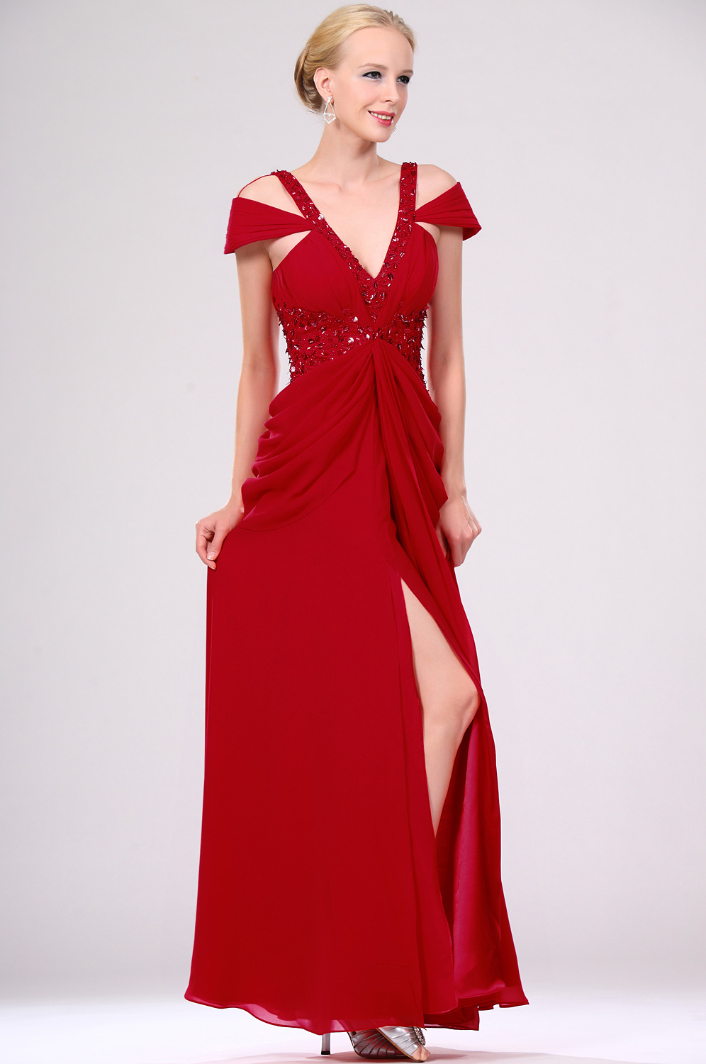 кинофестивале в Венеции  Natalie Portman вечернее платье