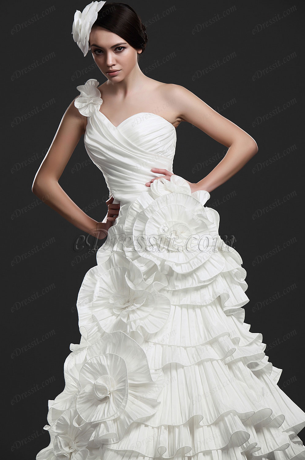 New Elengant One Shoulder Wedding Gown
