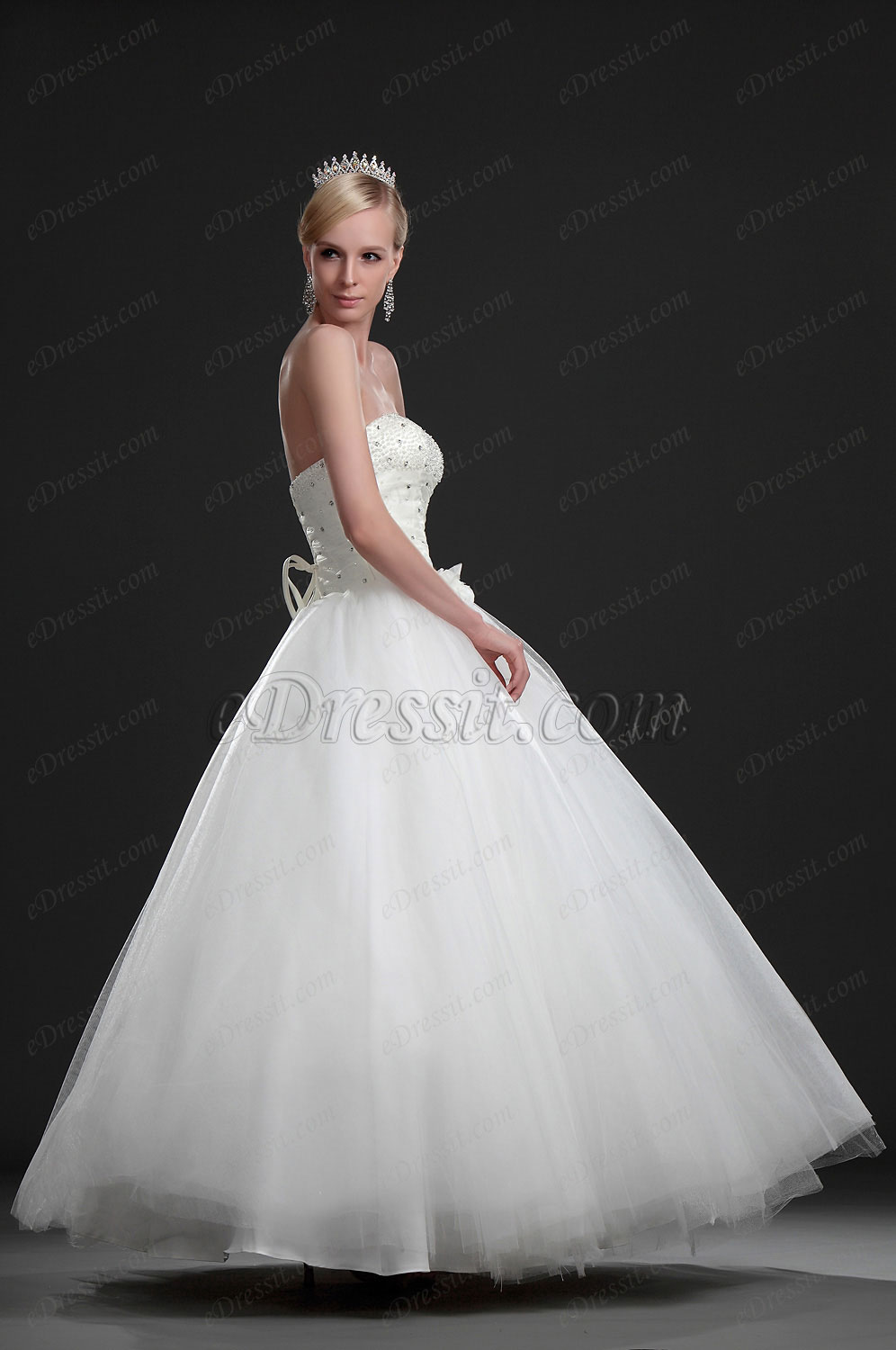 Wunderbar Perlen Traegerlos Brautkleid