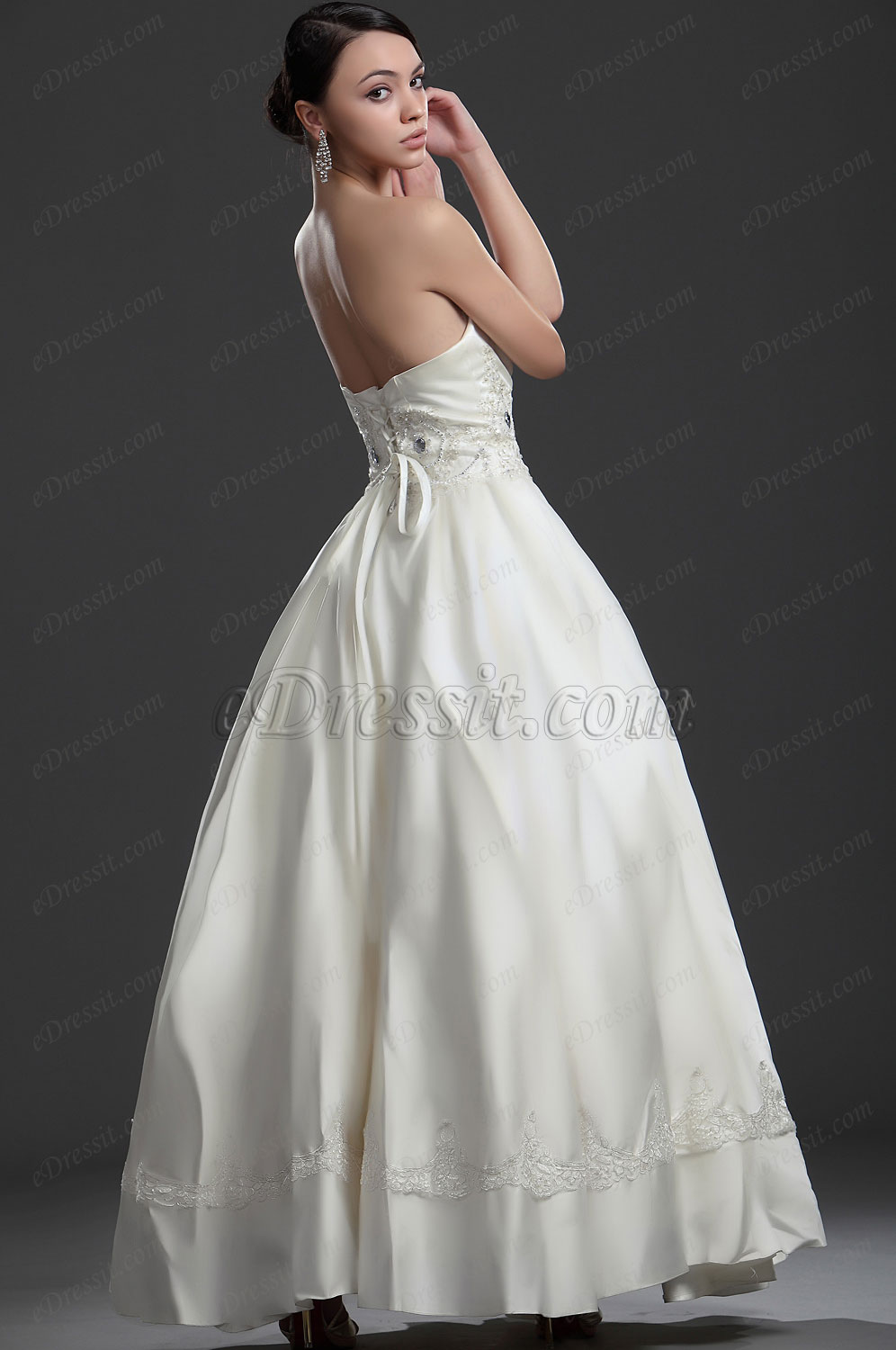 New Elegant Strapless Wedding Gown