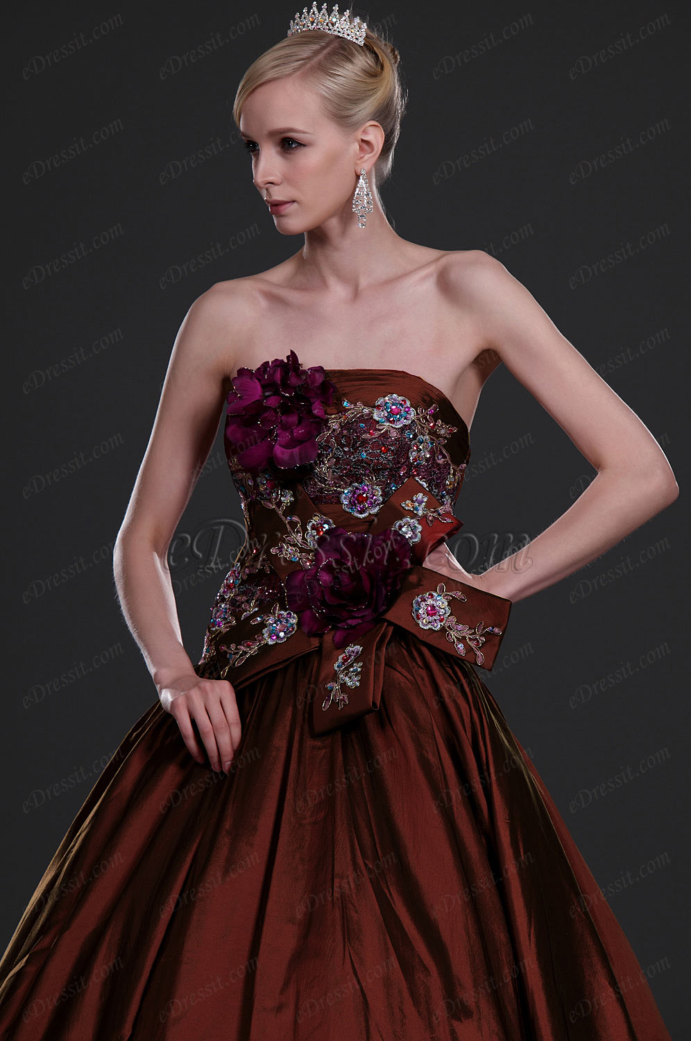 New Alluring Strapless Prom Gown