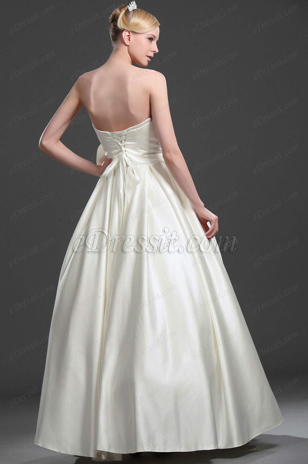 New Elegant Strapless Wedding Gown