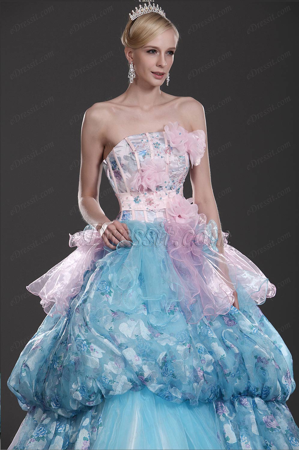 Neue Artikel Wunderbares Trägerlos Abendkleid Abiballkleid