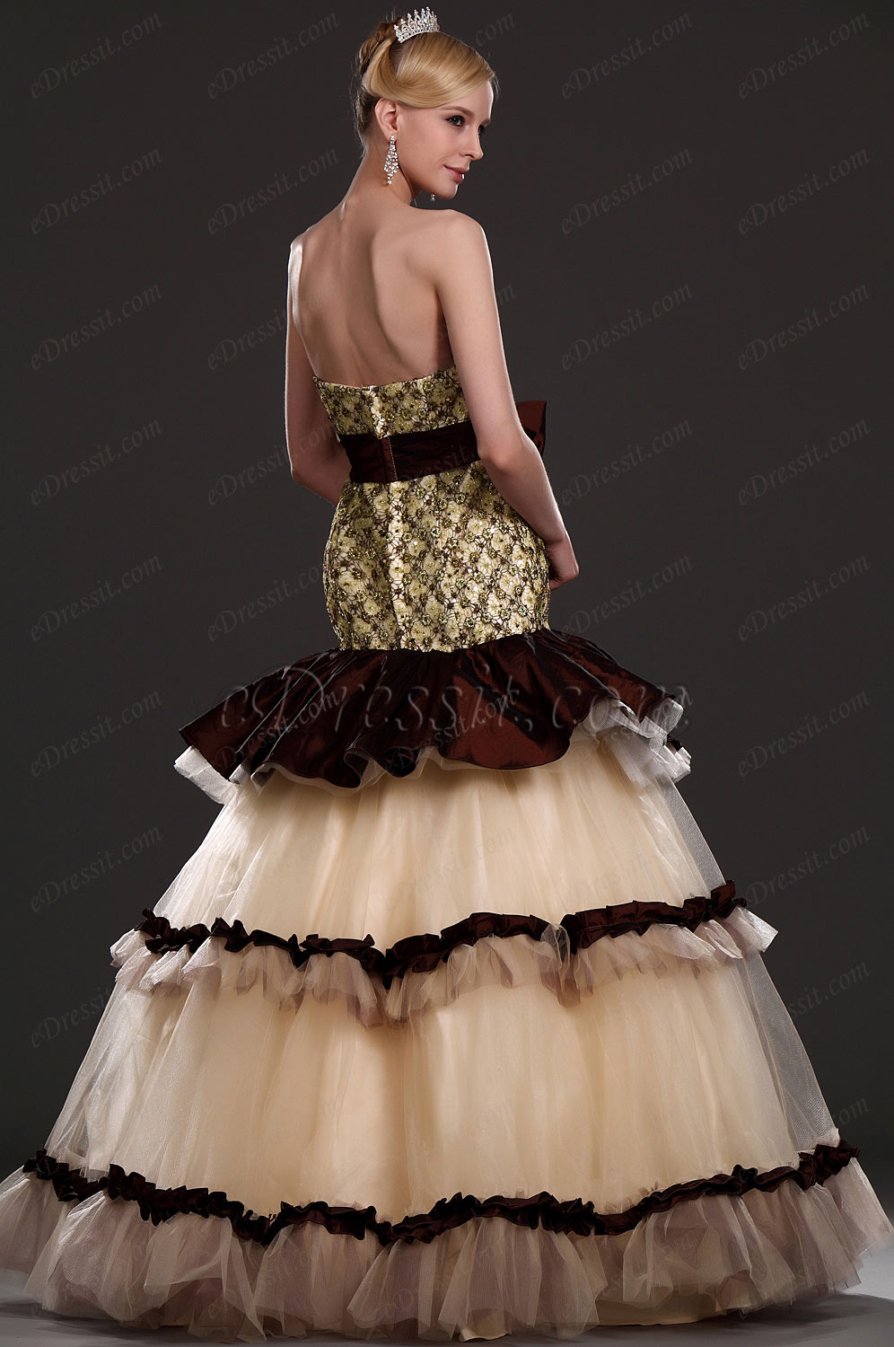 New Alluring Strapless Prom Gown