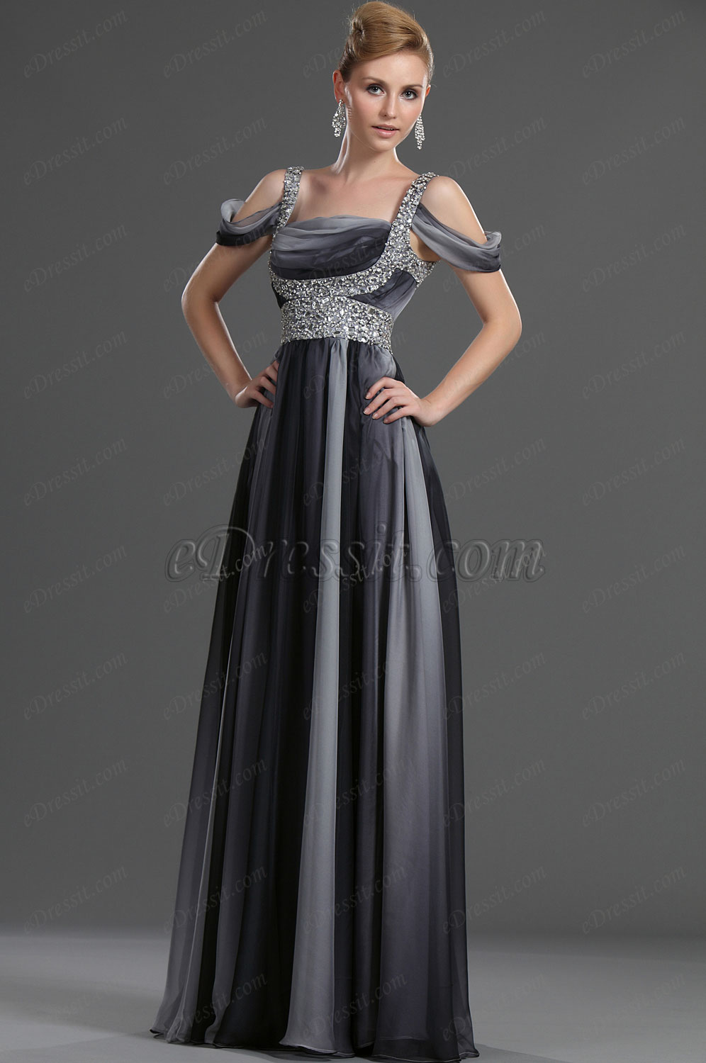 Новое модное вечернее платье с бисером