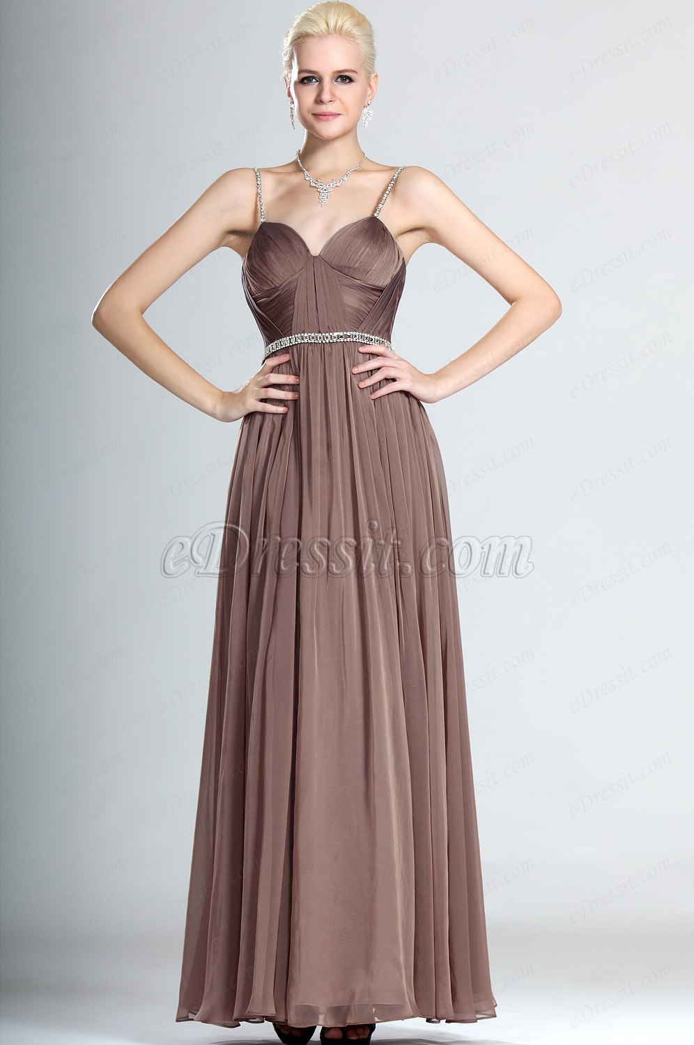 Robe de Soirée avec fines bretelles