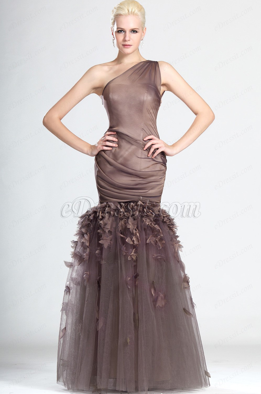 Stilvoll Ein Schulter Träger Abendkleid