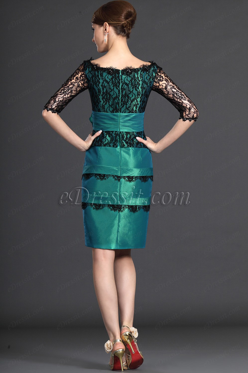 Graceful Short Sleeves Lace Mother of the Bride Dress