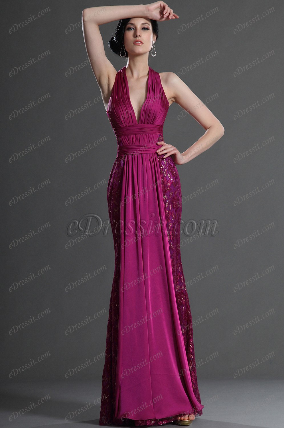 сексуальное вечернее платье с глубоким v-декольте